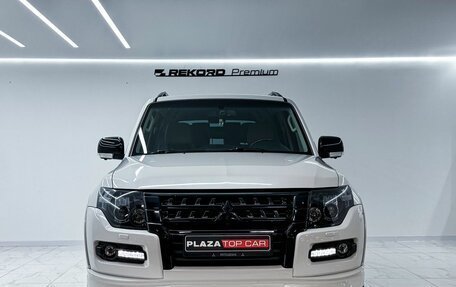 Mitsubishi Pajero IV, 2020 год, 4 550 000 рублей, 19 фотография