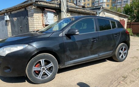 Renault Megane III, 2010 год, 599 999 рублей, 3 фотография