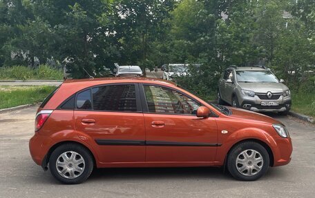 KIA Rio II, 2011 год, 650 000 рублей, 2 фотография