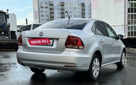 Volkswagen Polo VI (EU Market), 2015 год, 950 000 рублей, 4 фотография