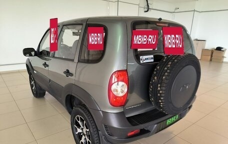 Chevrolet Niva I рестайлинг, 2011 год, 599 000 рублей, 6 фотография