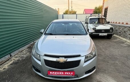 Chevrolet Cruze II, 2012 год, 800 000 рублей, 1 фотография