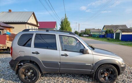 Chevrolet Niva I рестайлинг, 2014 год, 599 000 рублей, 2 фотография