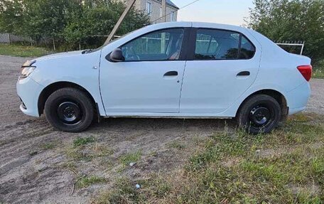 Renault Logan II, 2016 год, 680 000 рублей, 2 фотография