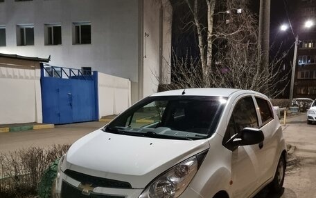 Chevrolet Spark III, 2012 год, 775 000 рублей, 3 фотография