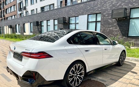 BMW 5 серия, 2024 год, 9 590 000 рублей, 11 фотография