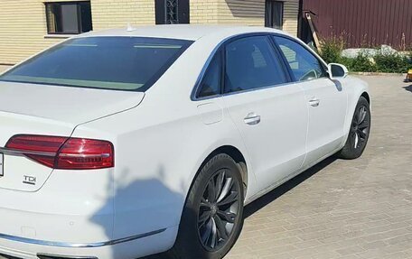 Audi A8, 2014 год, 2 700 000 рублей, 10 фотография