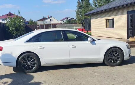 Audi A8, 2014 год, 2 700 000 рублей, 8 фотография