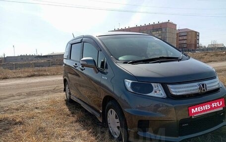 Honda Freed I, 2012 год, 1 260 000 рублей, 2 фотография