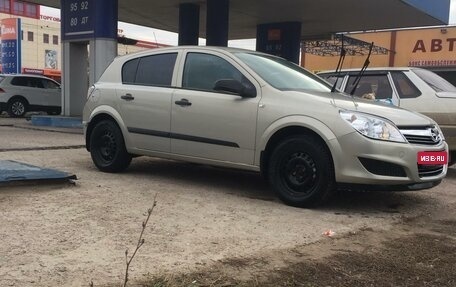 Opel Astra H, 2007 год, 610 000 рублей, 3 фотография