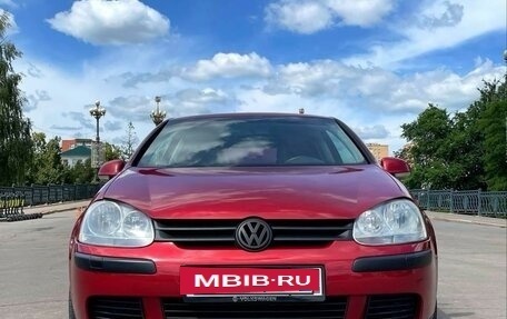 Volkswagen Golf V, 2004 год, 670 000 рублей, 5 фотография