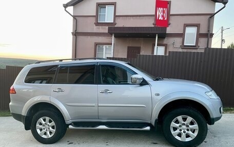 Mitsubishi Pajero Sport II рестайлинг, 2011 год, 1 600 000 рублей, 4 фотография