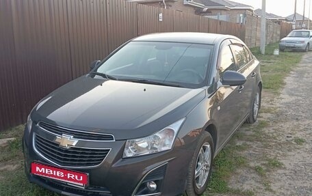 Chevrolet Cruze II, 2013 год, 1 050 000 рублей, 2 фотография