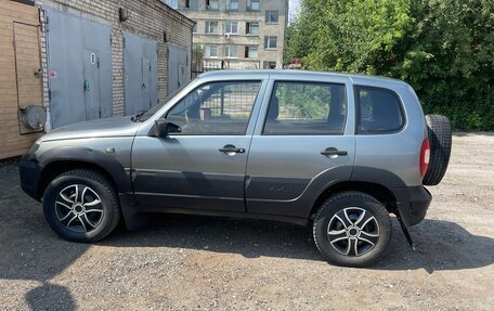 Chevrolet Niva I рестайлинг, 2007 год, 380 000 рублей, 4 фотография