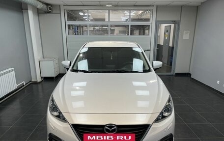 Mazda 3, 2015 год, 1 595 000 рублей, 2 фотография