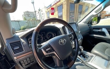 Toyota Land Cruiser 200, 2018 год, 8 400 000 рублей, 8 фотография