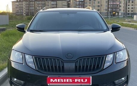 Skoda Octavia, 2019 год, 1 690 000 рублей, 3 фотография