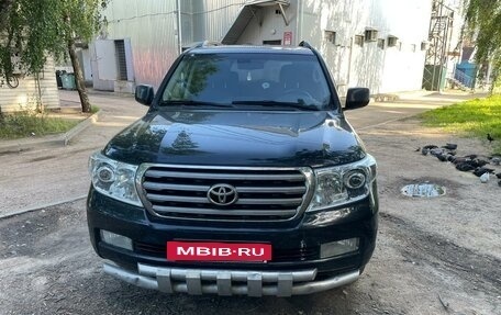 Toyota Land Cruiser 200, 2010 год, 2 100 000 рублей, 2 фотография