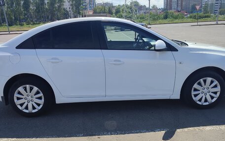 Chevrolet Cruze II, 2012 год, 750 000 рублей, 2 фотография