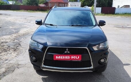 Mitsubishi Outlander III рестайлинг 3, 2009 год, 1 200 000 рублей, 1 фотография