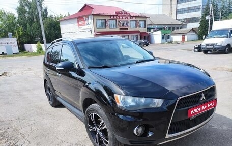 Mitsubishi Outlander III рестайлинг 3, 2009 год, 1 200 000 рублей, 4 фотография