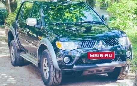 Mitsubishi L200 IV рестайлинг, 2008 год, 1 550 000 рублей, 3 фотография