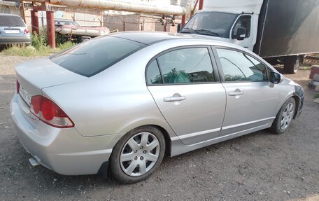 Honda Civic VIII, 2008 год, 800 000 рублей, 3 фотография