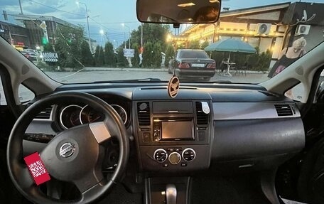 Nissan Tiida, 2010 год, 870 000 рублей, 9 фотография