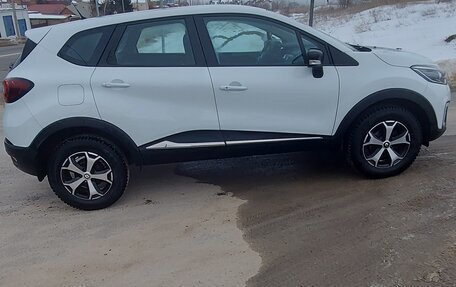 Renault Kaptur I рестайлинг, 2019 год, 1 350 000 рублей, 1 фотография