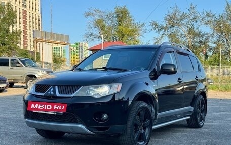 Mitsubishi Outlander III рестайлинг 3, 2007 год, 930 000 рублей, 3 фотография