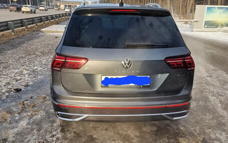 Volkswagen Tiguan II, 2021 год, 4 650 000 рублей, 2 фотография