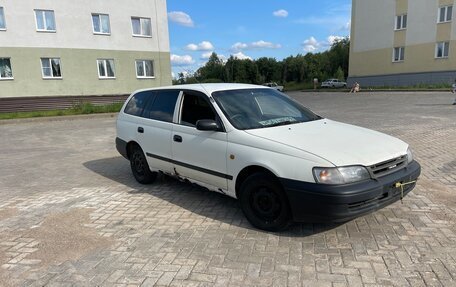 Toyota Caldina, 1997 год, 155 000 рублей, 2 фотография