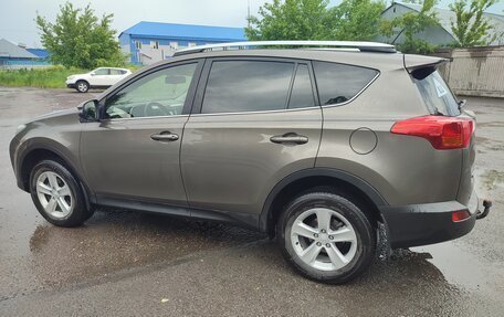 Toyota RAV4, 2014 год, 2 300 000 рублей, 4 фотография