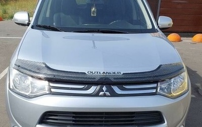 Mitsubishi Outlander III рестайлинг 3, 2012 год, 1 850 000 рублей, 1 фотография