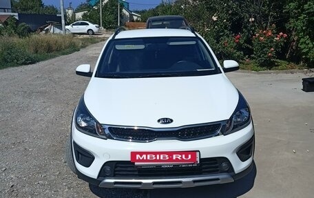 KIA Rio IV, 2020 год, 1 200 000 рублей, 2 фотография