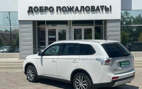 Mitsubishi Outlander III рестайлинг 3, 2014 год, 1 670 000 рублей, 5 фотография