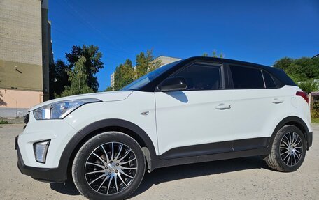 Hyundai Creta I рестайлинг, 2019 год, 2 090 000 рублей, 4 фотография