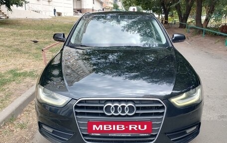 Audi A4, 2012 год, 1 330 000 рублей, 6 фотография