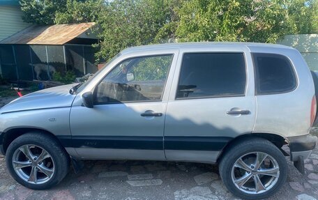 Chevrolet Niva I рестайлинг, 2005 год, 350 000 рублей, 3 фотография