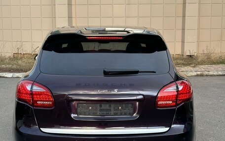 Porsche Cayenne III, 2011 год, 2 000 000 рублей, 2 фотография