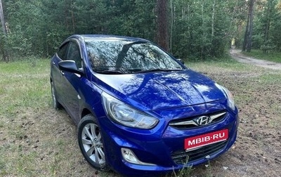 Hyundai Solaris II рестайлинг, 2013 год, 555 000 рублей, 1 фотография