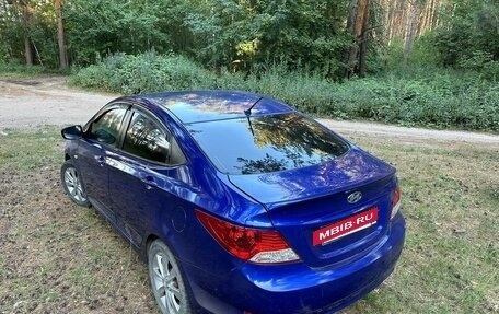 Hyundai Solaris II рестайлинг, 2013 год, 555 000 рублей, 13 фотография