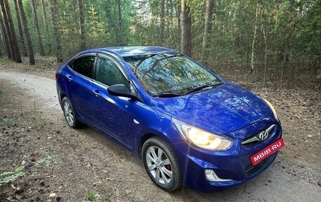 Hyundai Solaris II рестайлинг, 2013 год, 555 000 рублей, 4 фотография