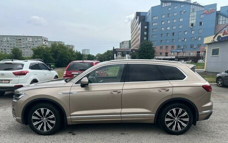 Volkswagen Touareg III, 2018 год, 5 450 000 рублей, 3 фотография