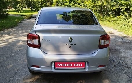 Renault Logan II, 2017 год, 870 000 рублей, 6 фотография