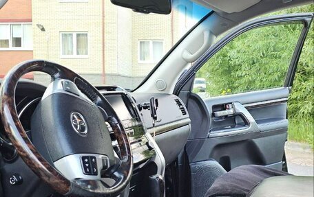 Toyota Land Cruiser 200, 2013 год, 4 500 000 рублей, 9 фотография