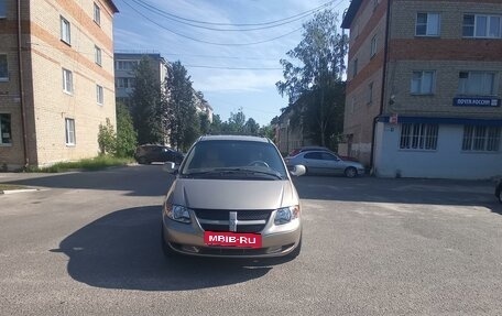 Dodge Caravan IV, 2002 год, 650 000 рублей, 3 фотография