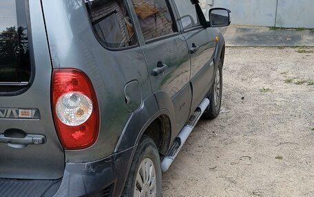 Chevrolet Niva I рестайлинг, 2011 год, 540 000 рублей, 5 фотография