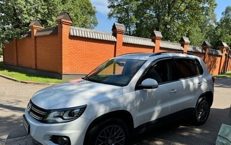 Volkswagen Tiguan I, 2013 год, 1 800 000 рублей, 2 фотография