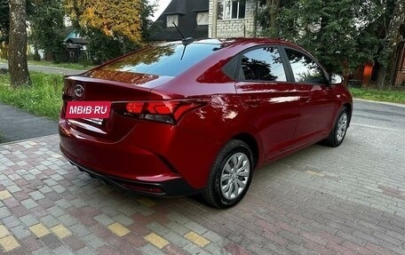 Hyundai Solaris II рестайлинг, 2021 год, 1 800 000 рублей, 9 фотография